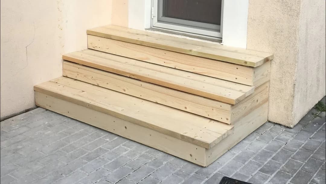 Jak zrobić schody do altanki - proste kroki i najlepsze materiały