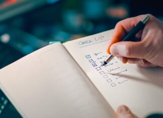 Zdalne zameldowanie bez recepcji: jak zorganizować proces check-in bez kontaktu fizycznego? Zdalne zameldowanie bez recepcji: jak zorganizować proces check-in bez kontaktu fizycznego?